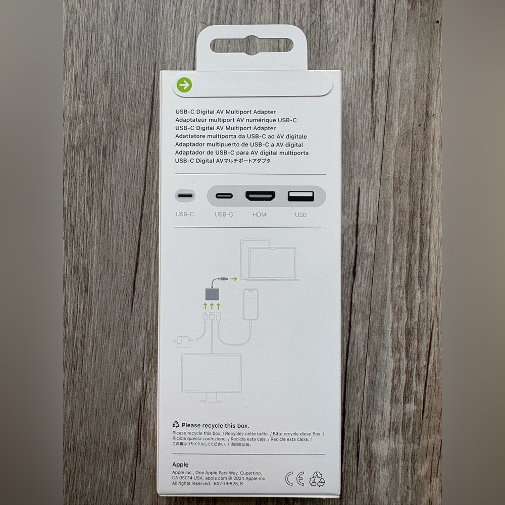 Apple USB-C Digital AV Multiport Adapter, Color: White, Model: A2119 - Picture 2 of 8